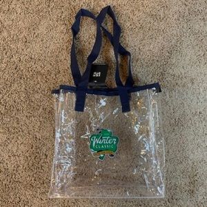NHL| 2019 Winter Classic| CLR Stadium Bag 12x6x12